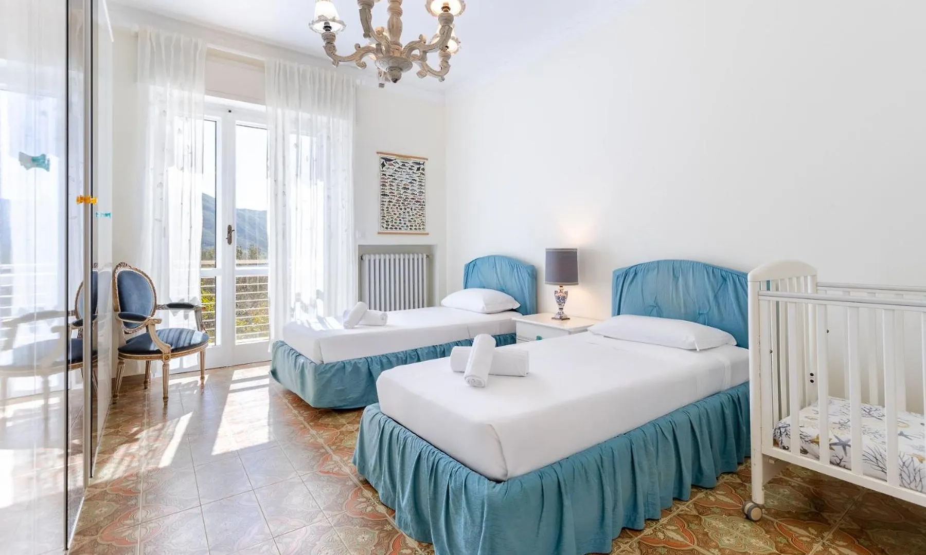 Hostdomus - Oltremare Suite Boissano 0*,  Italy